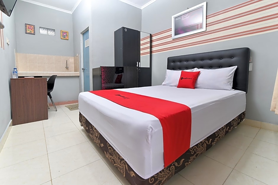 RedDoorz Near Teuku Umar Barat – Denpasar, CO