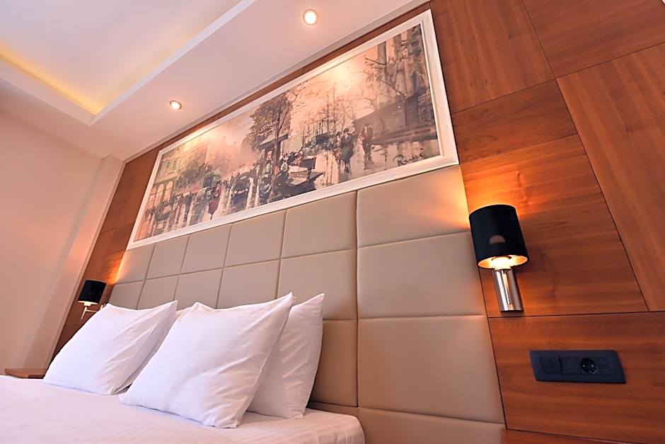 Hotel Lazaro