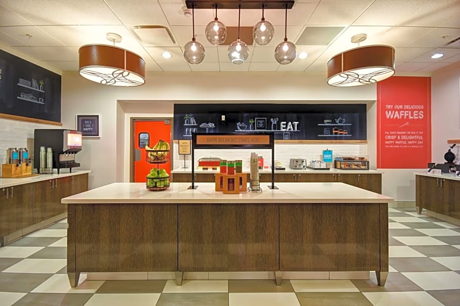 Hampton Inn and Suites Columbus, MS