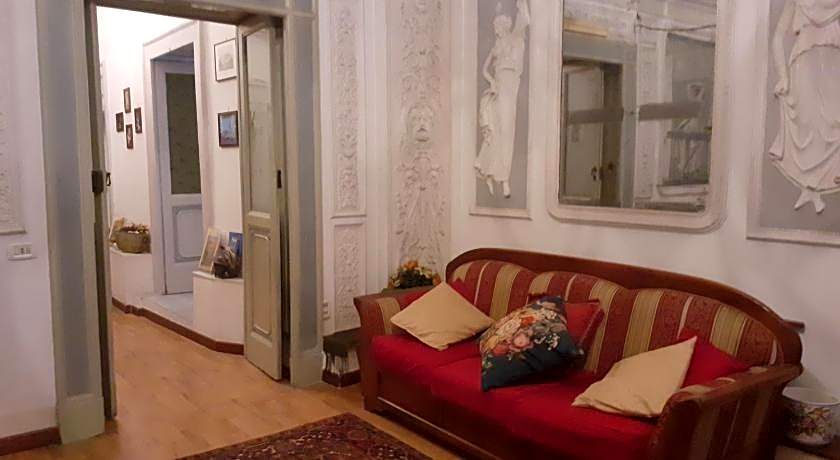 Miseria e Nobilta' Bed and Breakfast