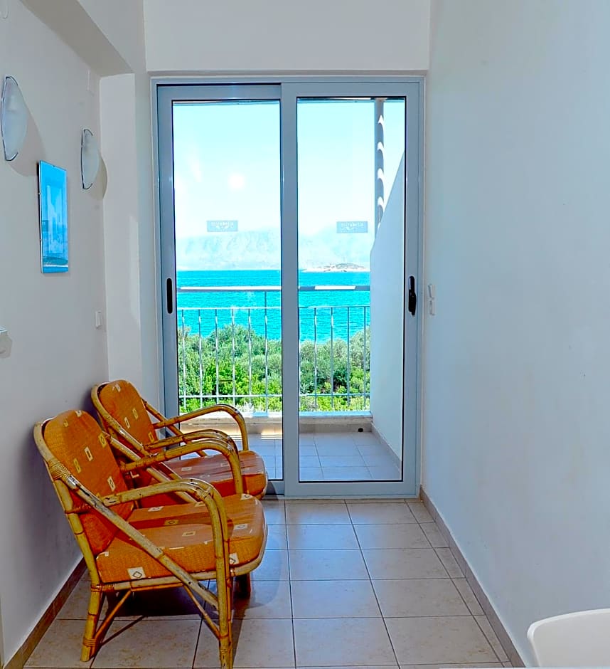 Mirabella Apartments