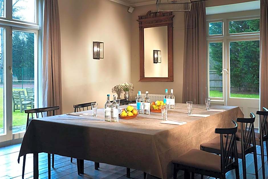 The Olde Bell, BW Signature Collection