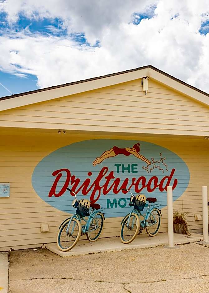 Driftwood Motel