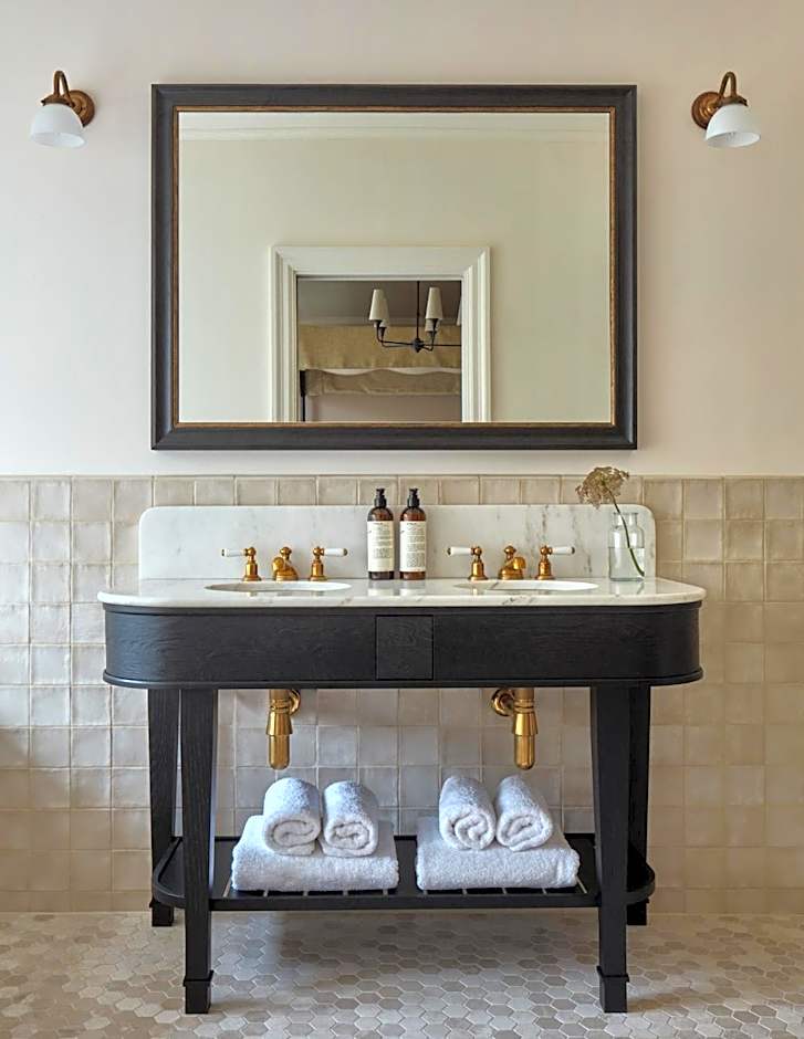 Miiro Templeton Garden