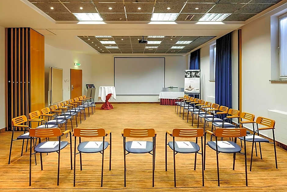 PLAZA INN Regensburg