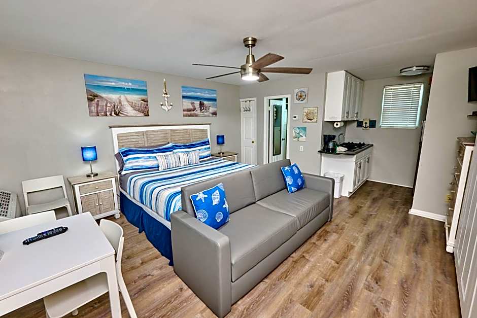 Camelot Beach Suites