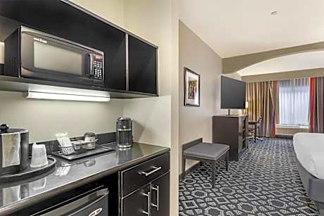 King Room - Non-Smoking