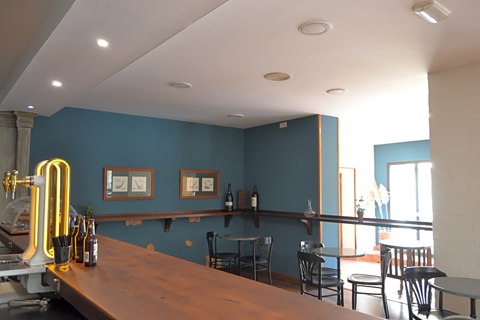 La Figuerola Hotel & Restaurant