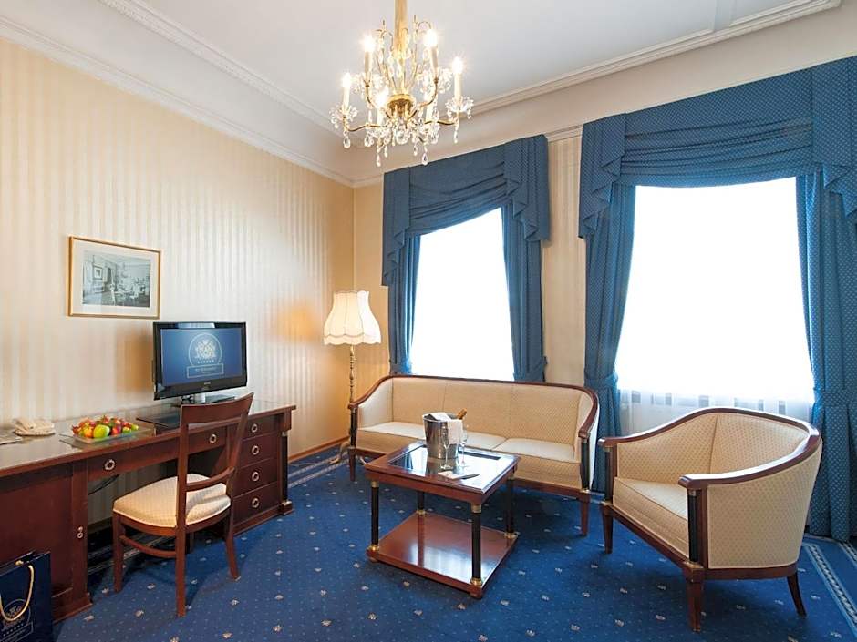 Hotel Ambassador