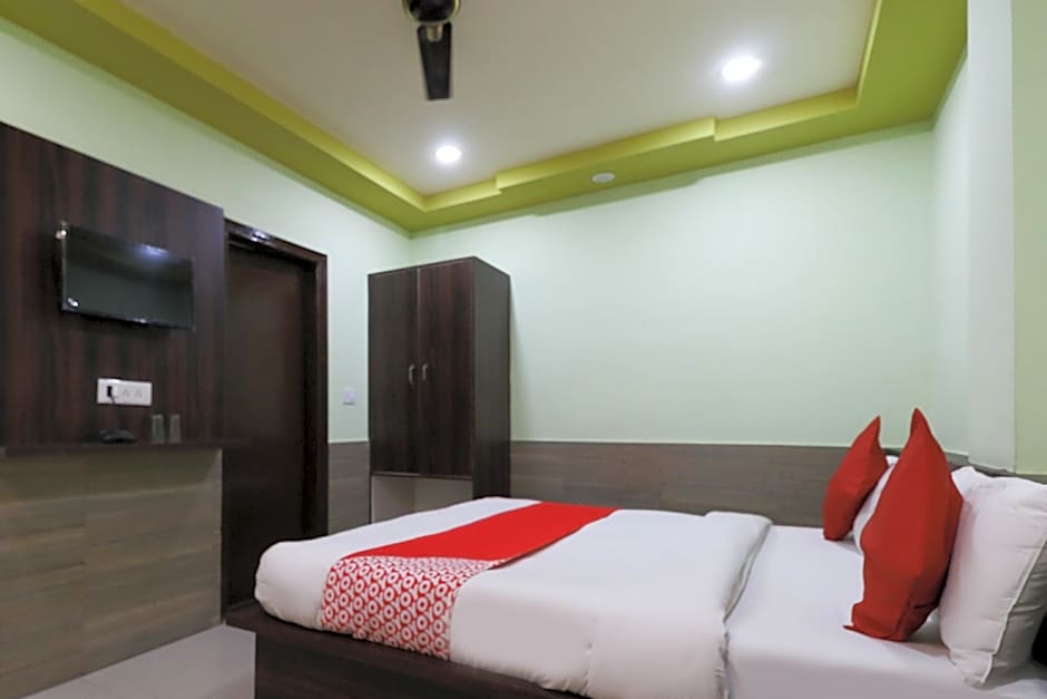 Hotel Dwarkadhish by OYO Rooms – Haridwar, WV