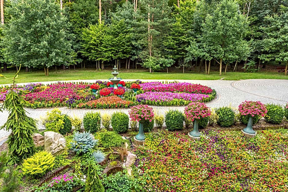 Leśna Perła - Restauracja i Pokoje Hotelowe