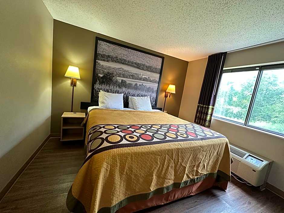Super 8 by Wyndham Kutztown/Allentown Area