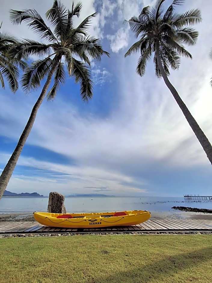 2SIS'S Khanom Resotel