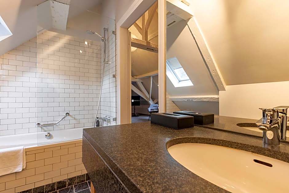 Fletcher Hotel Château De Raay