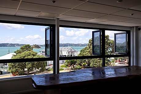 Haka Lodge Bay of Islands (Paihia)