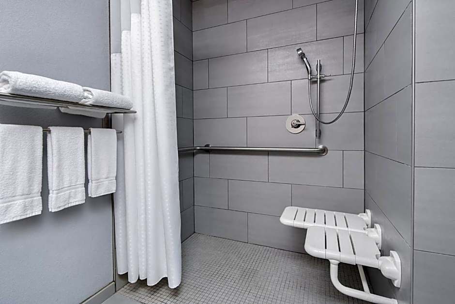 Holiday Inn Odessa By IHG