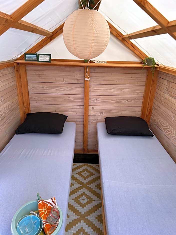 Surfana Vlieland Surf Host en Bed & Breakfast