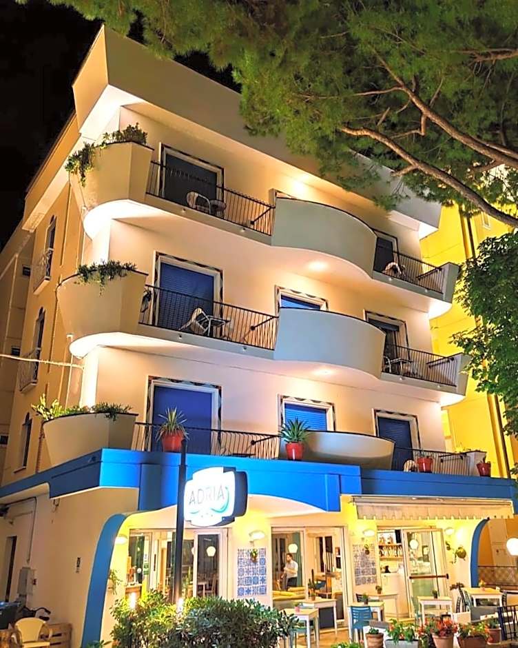 Hotel Adria B&B - Colazione fino alle 12