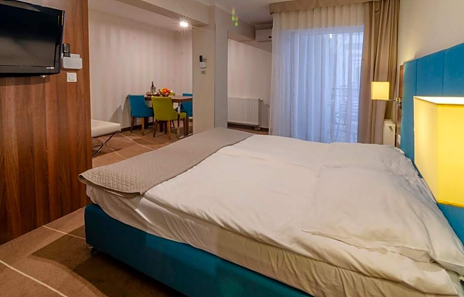 HolidayHomePL Aparthotel z balkonem przy plaży