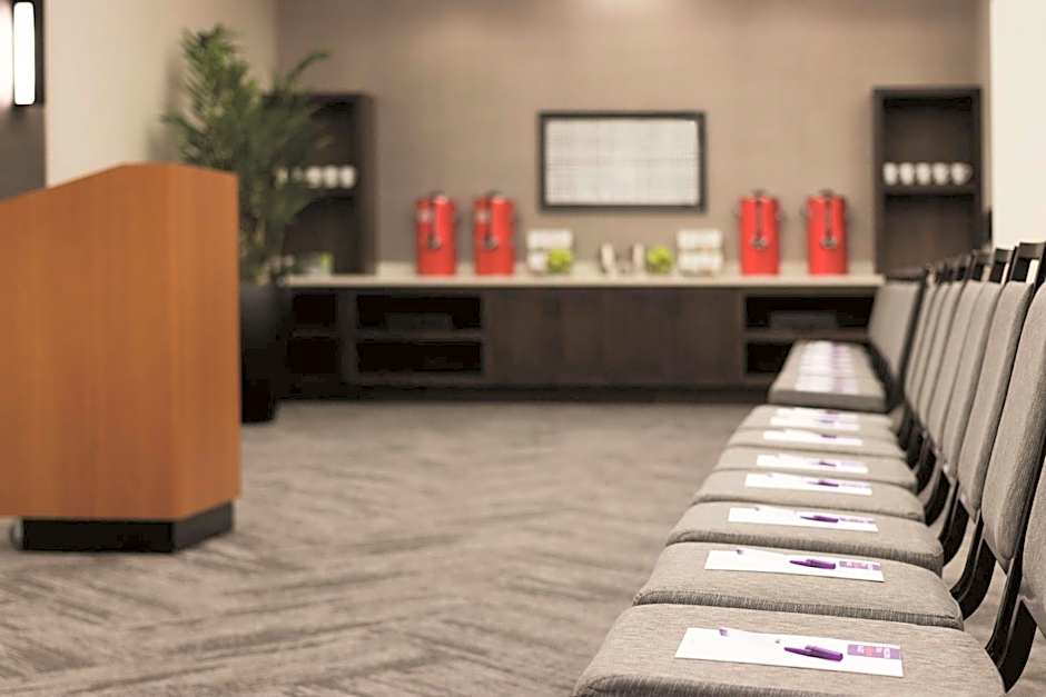 Hyatt Place Chicago O'Hare Airport