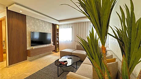 Street view 2BR Terrace - AppartAli Luxury Platform