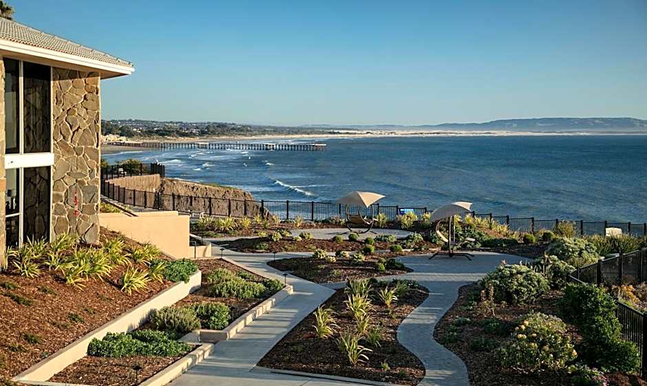 Shore Cliff Hotel