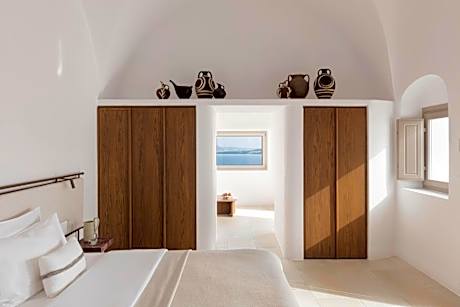 River Pool Suite with River Plunge Pool