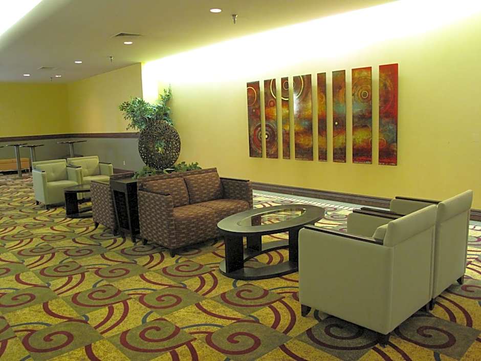 Wyndham El Paso Airport Hotel And Water Park