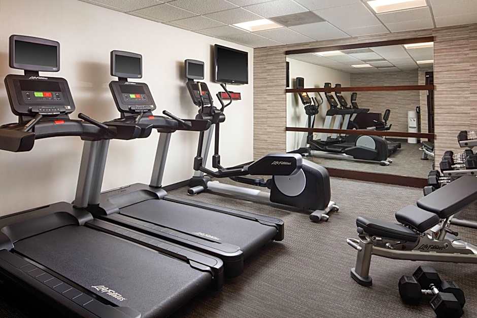 Courtyard by Marriott Indianapolis at the Capitol