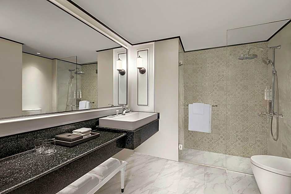 Courtyard by Marriott Phuket Town