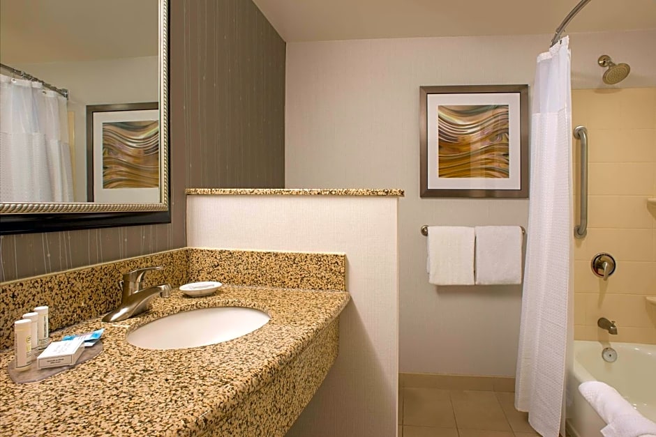 Courtyard by Marriott Hanover Lebanon