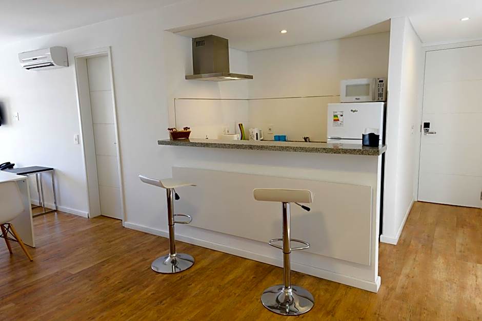 Mérit Montevideo Apart & Suites