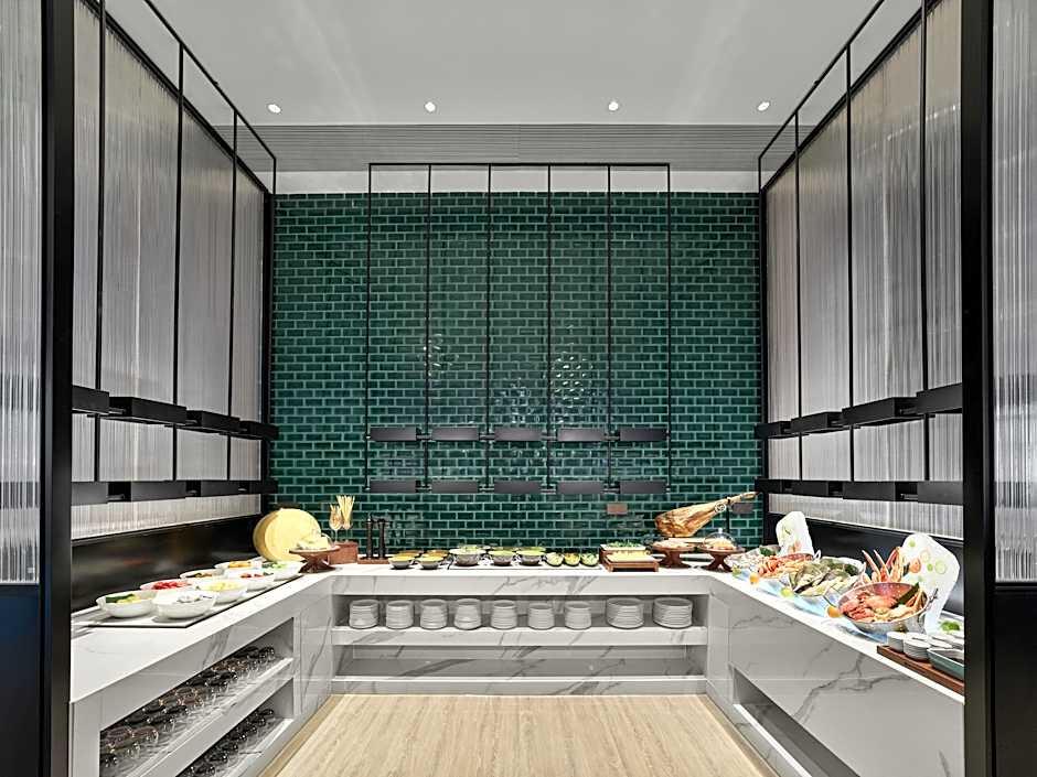 Hilton Zhuji
