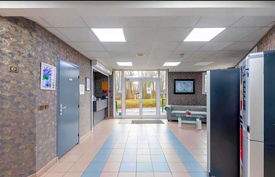 Hôtel La Nonette ASTERIX, CDG AIRPORT & PARIS CENTRE