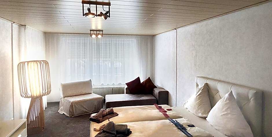 Hotel Hellers Twenty Four II -24h-Check-In-