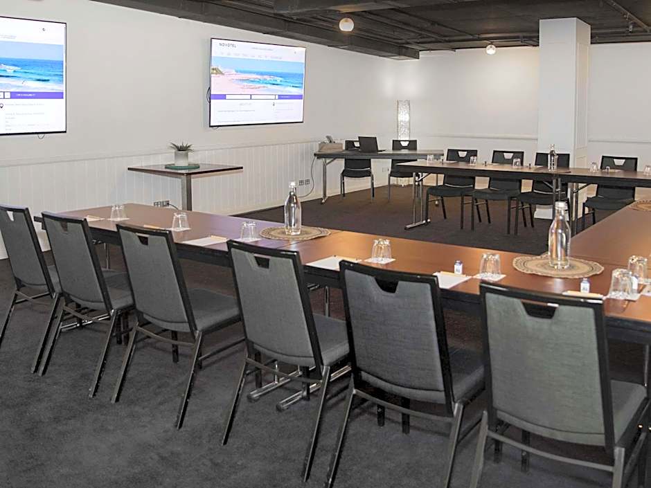 Novotel Newcastle Beach