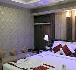 Hotel Blue Bird, Nagaon