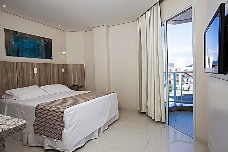 Slaviero Essential Ingleses Convention