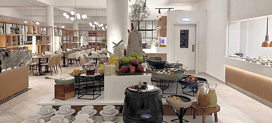 The King Jason Paphos - Designed for Adults