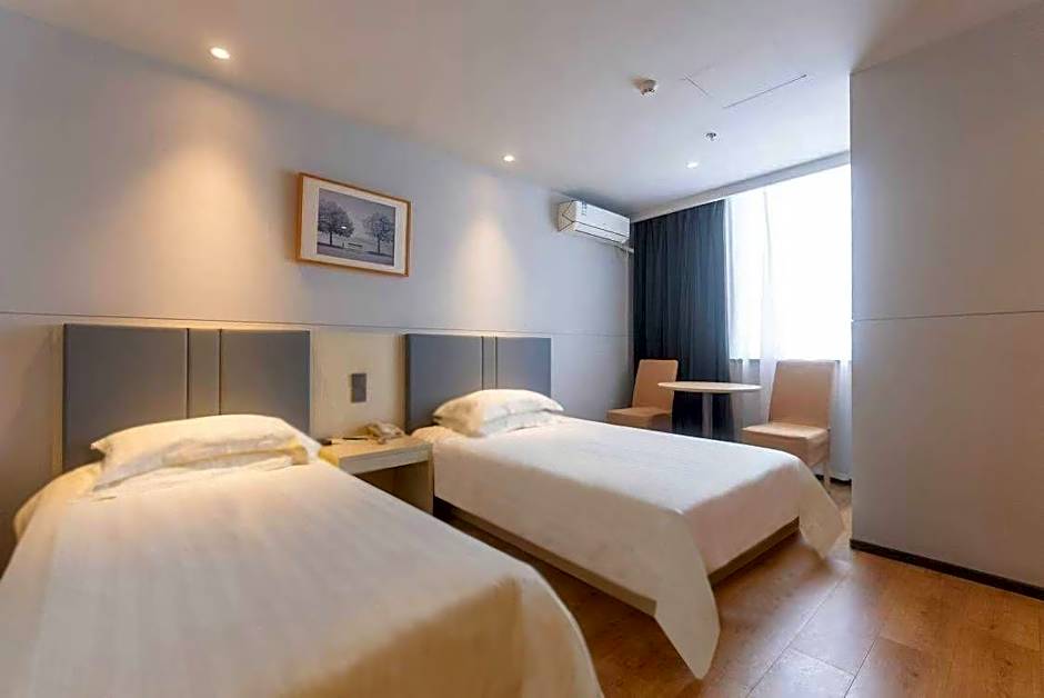 Jinjiang Inn Central Wuxi Train Station