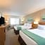 Holiday Inn Express & Suites Fraser