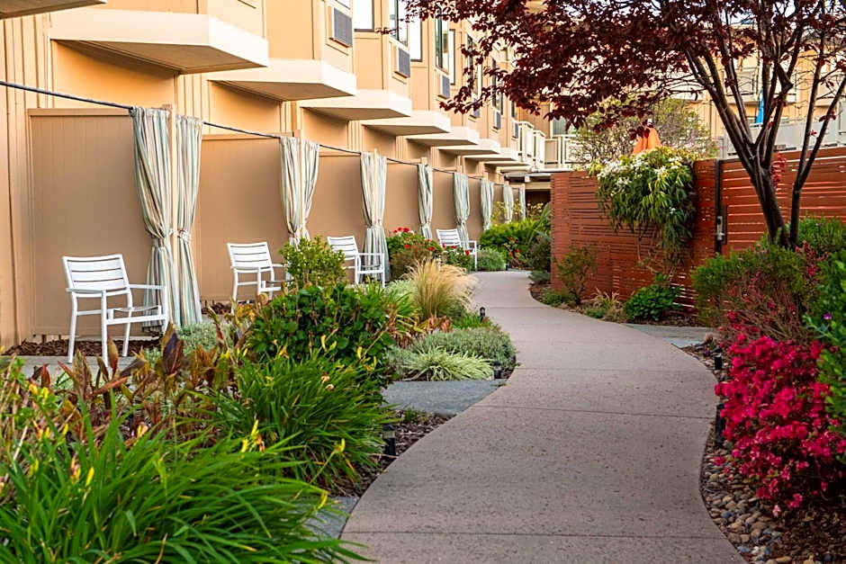 The Lodge At Tiburon