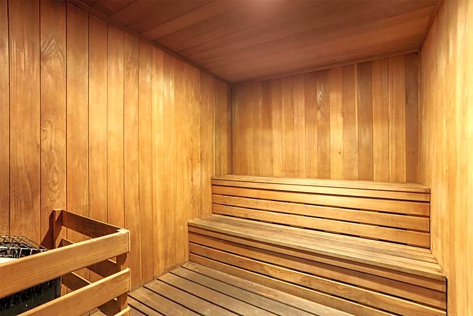 Best Western Plus Brookside Inn