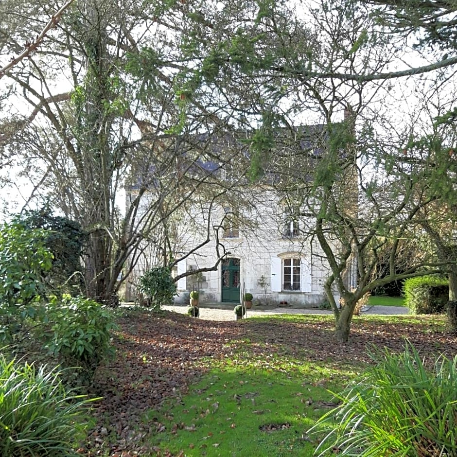 Petit manoir de la berthenlaire