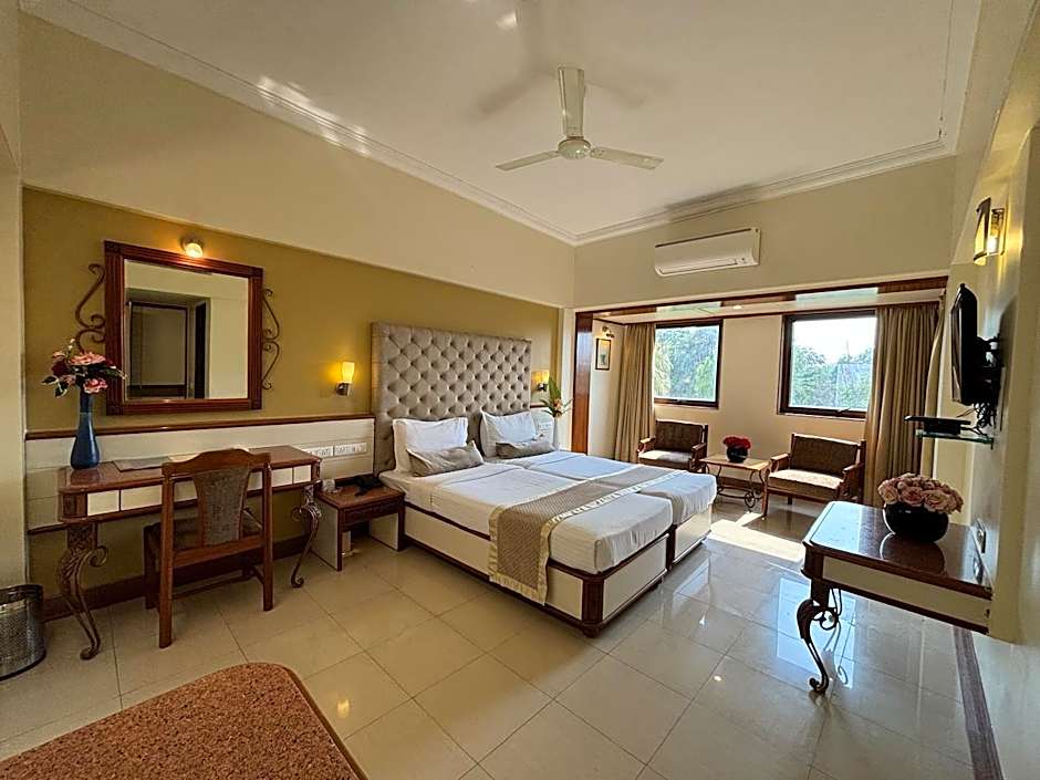 Hotel Shree Panchratna Pune