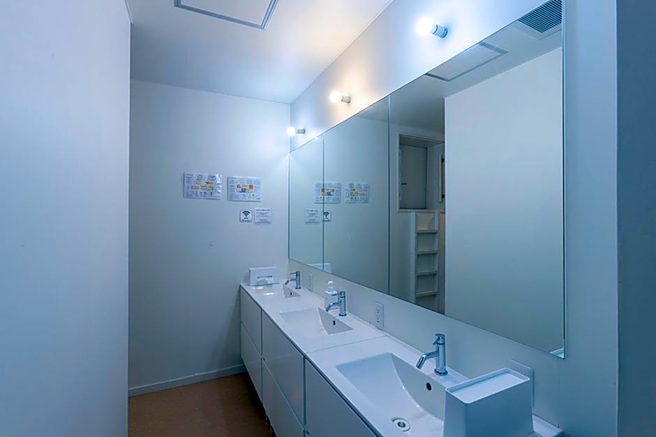 Cafe & Guest House Nagonoya