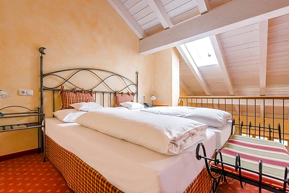 Hotel und Landgasthof Altwirt