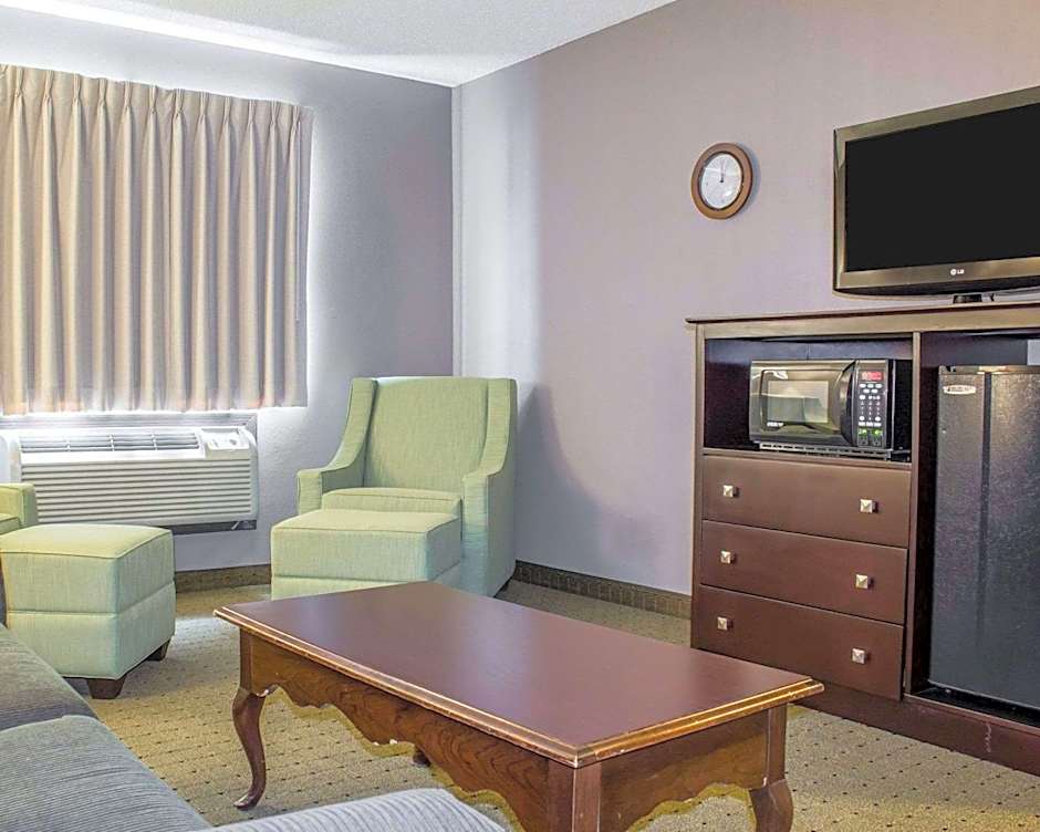 Econo Lodge Ames
