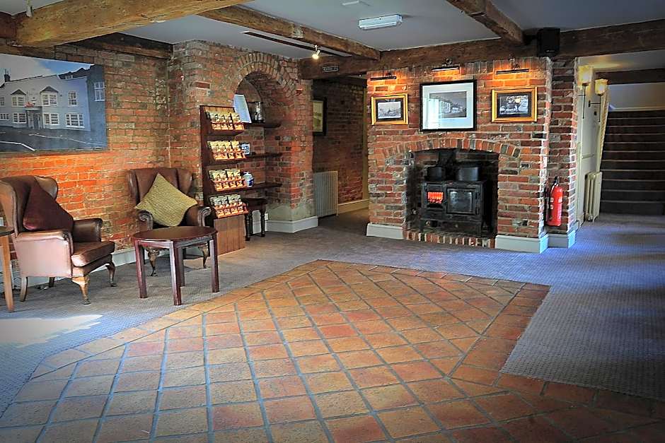 Red Lion Hotel by Greene King Inns