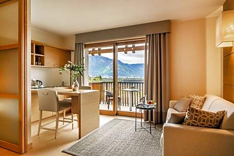 Junior Suite with Mountain View